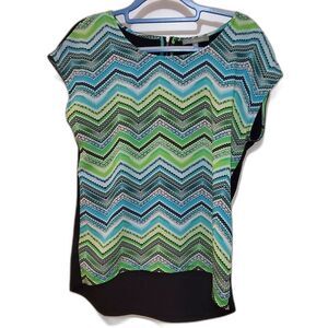 NY Collection size medium.         LTOP218